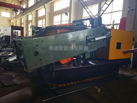 我想買一臺反井鉆機(jī)，你有什么推薦嗎？